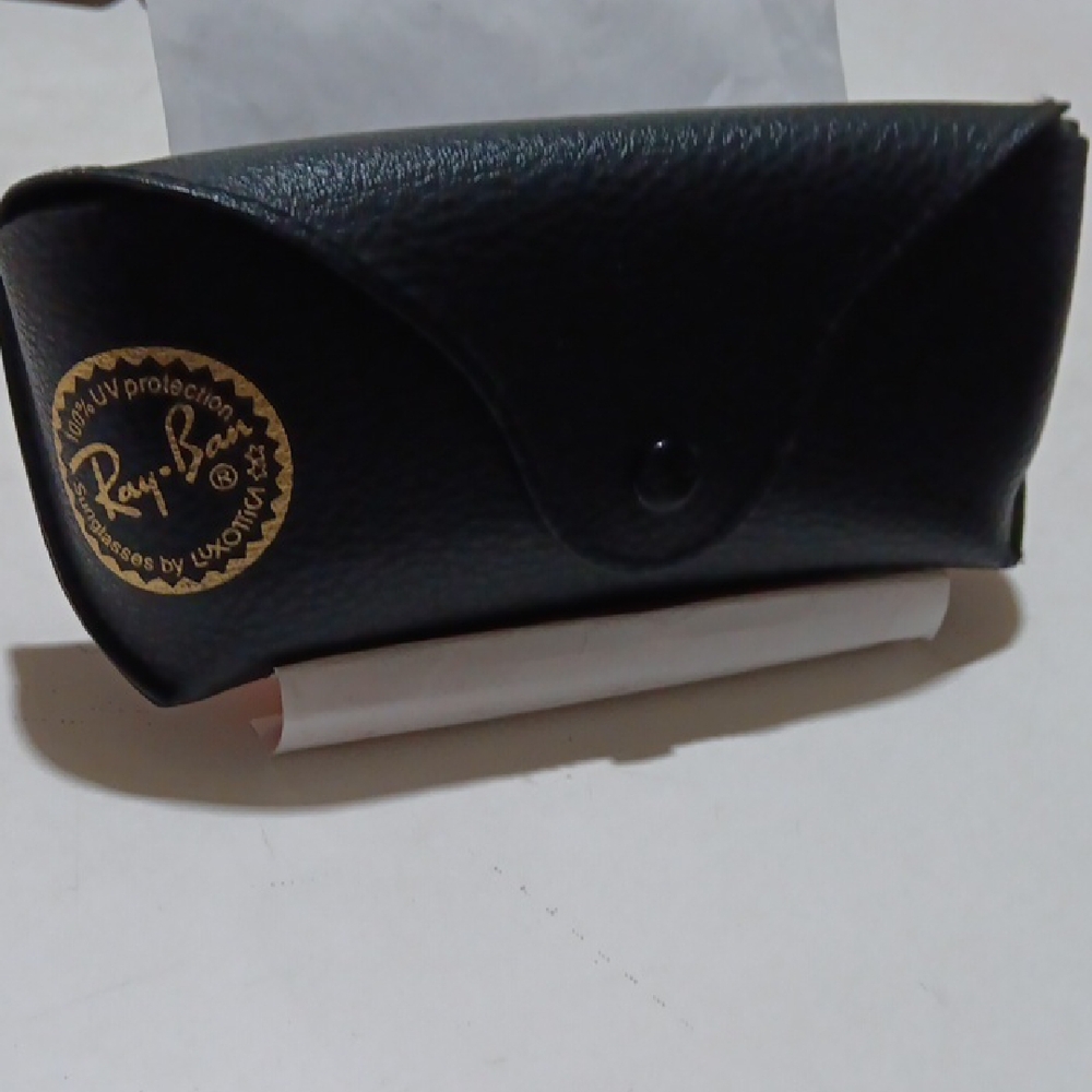 Ray-Ban Black Sunglasses Hard Case with Gold Logo Embossed Unisex Like New